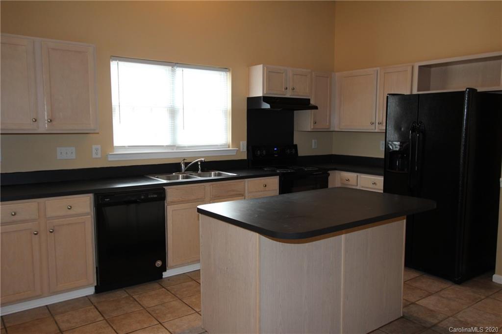 1039 Sandy Point Drive Southwest Concord, NC 28025 - Photo 6 of 16