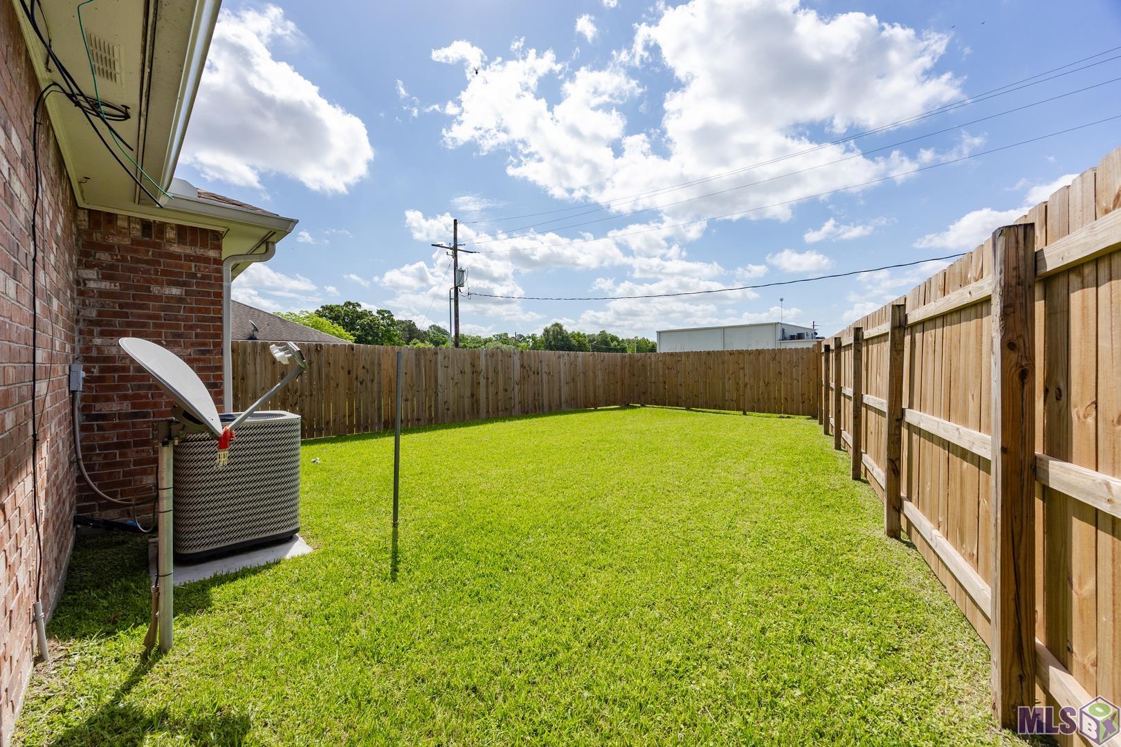 9540 Lindale Avenue, Unit A Baton Rouge, LA 70815 - Photo 22 of 24