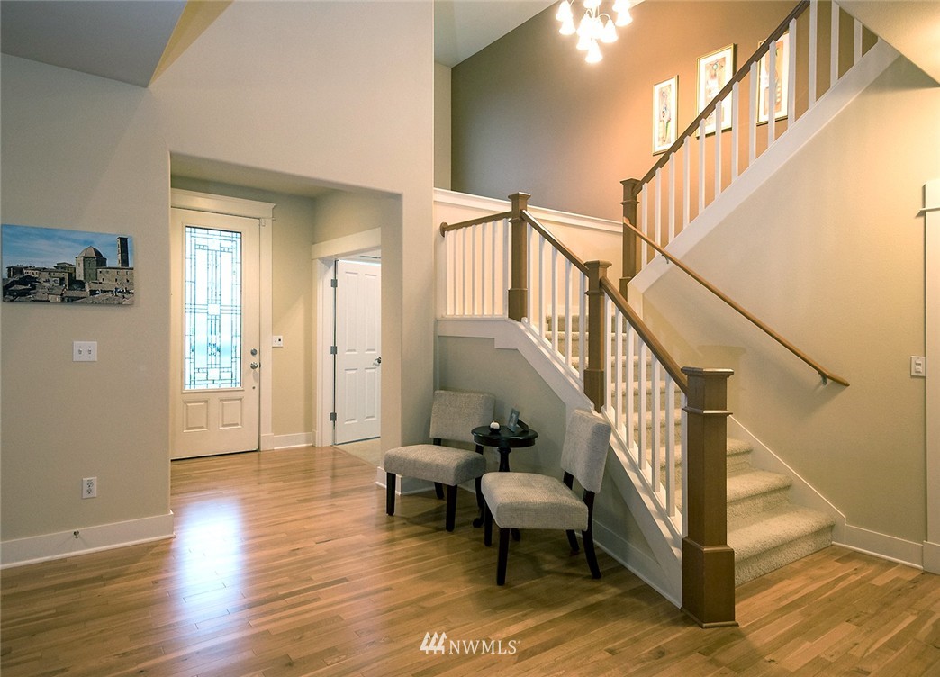 21820 41st Avenue Southeast Bothell, WA 98021 - Photo 4 of 25
