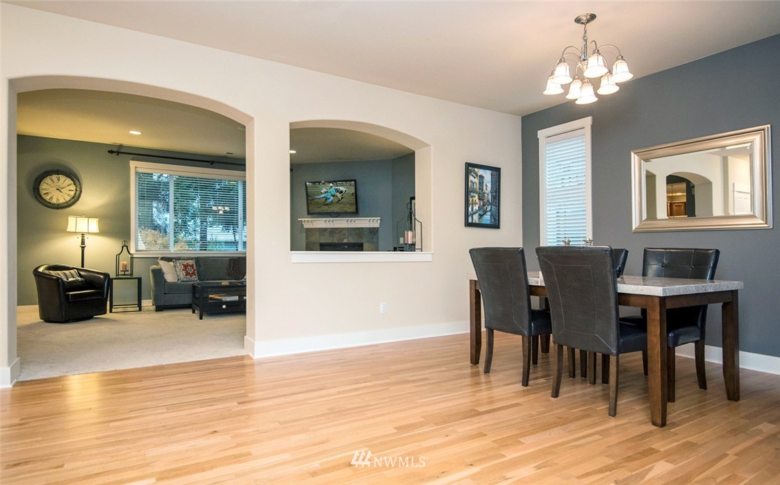 21820 41st Avenue Southeast Bothell, WA 98021 - Photo 5 of 25