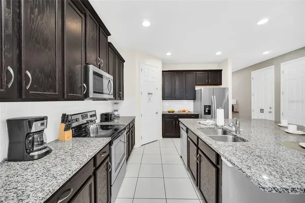 $4,200 | 9009 Egret Mills Terrace, Kissimmee, FL 34747