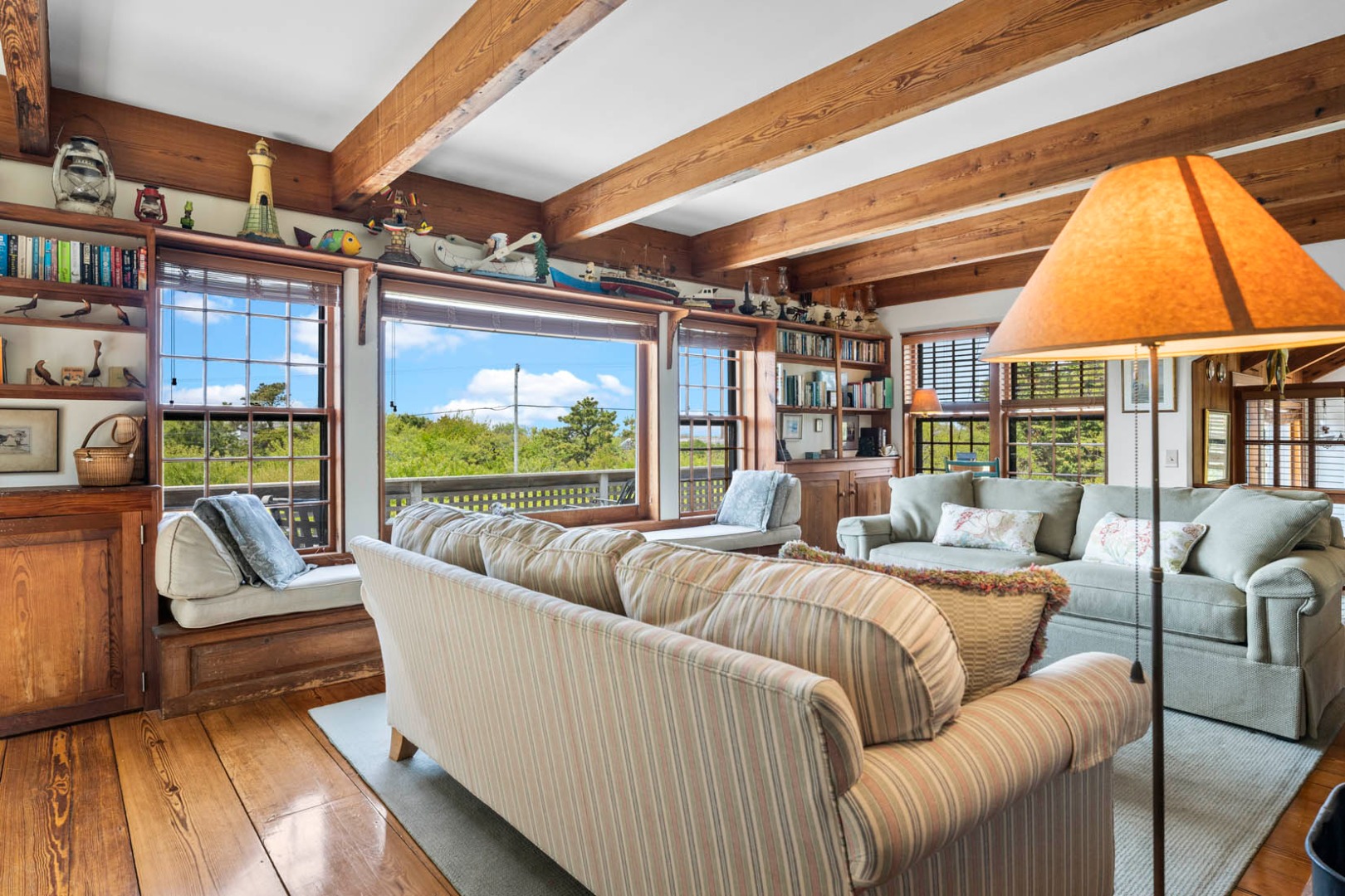 56 Washington Avenue Nantucket, MA 02554 - Photo 19 of 47 Gallery Image 19