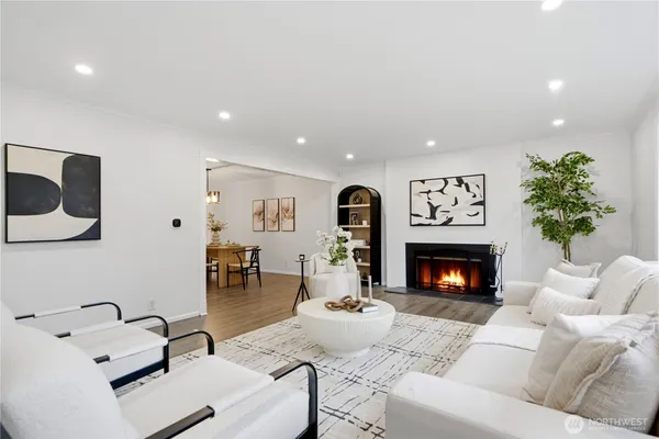 $1,288,000 | 1705 Northeast 130th Place, Seattle, WA 98125