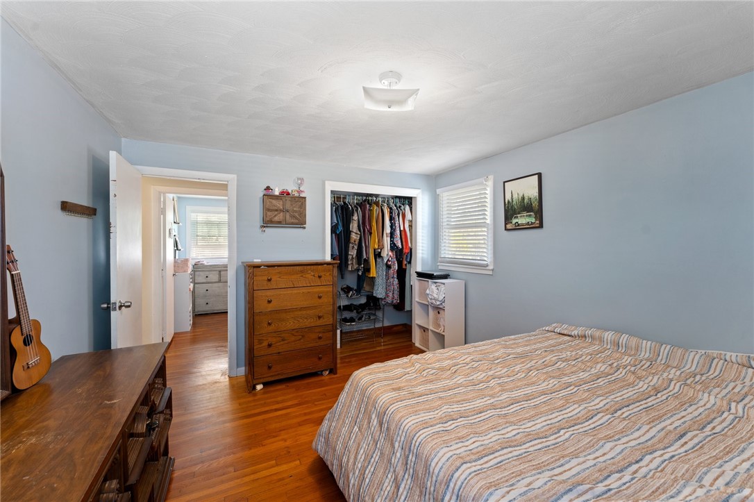 379 Arnold Road Coventry, RI 02816 - Photo 7 of 12