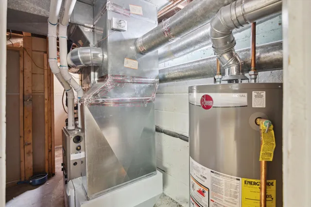 $225,000 | 1375 Woodland Beach, Battle Creek, MI 49014