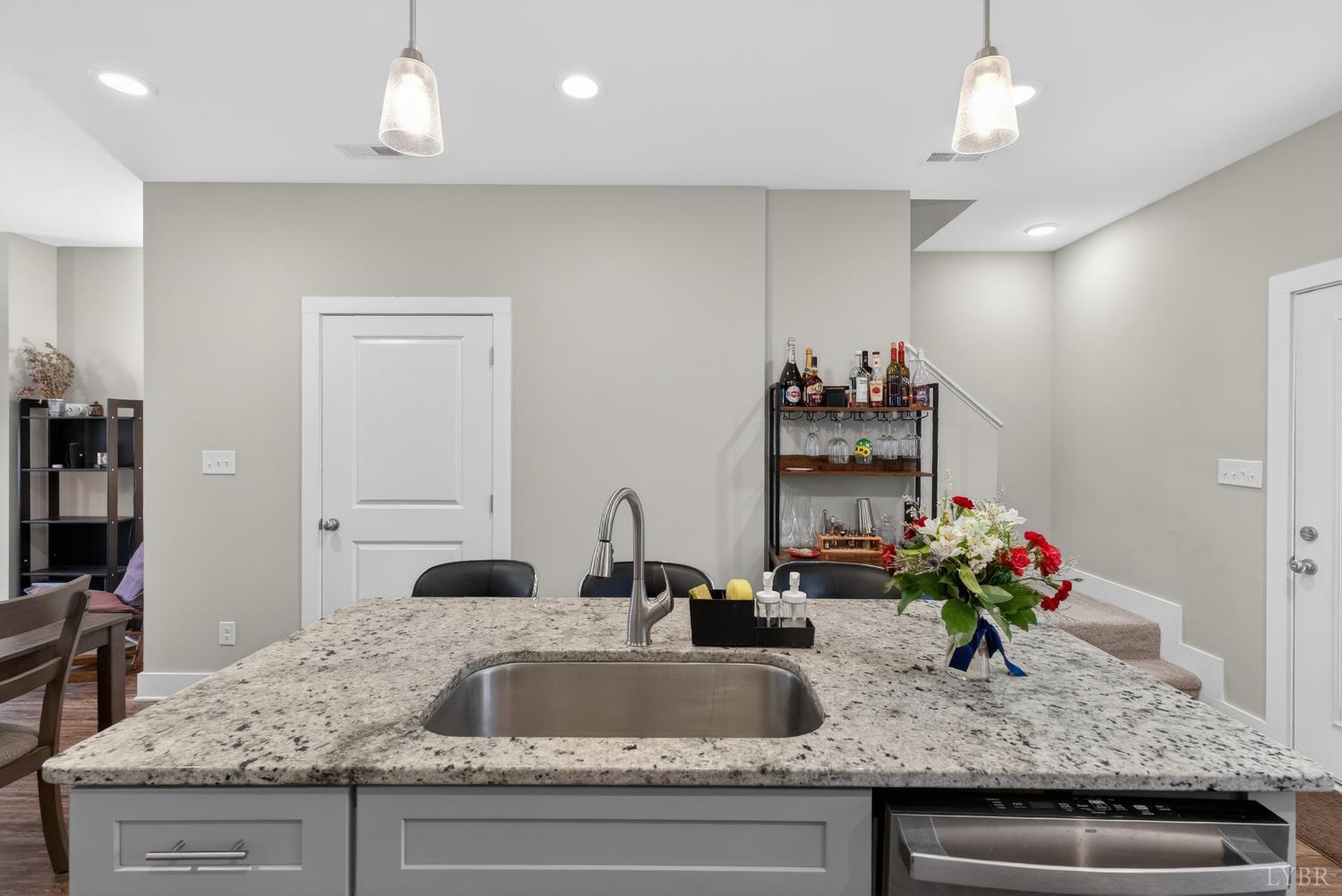 76 High Street Lynchburg, VA 24501 - Photo 14 of 33