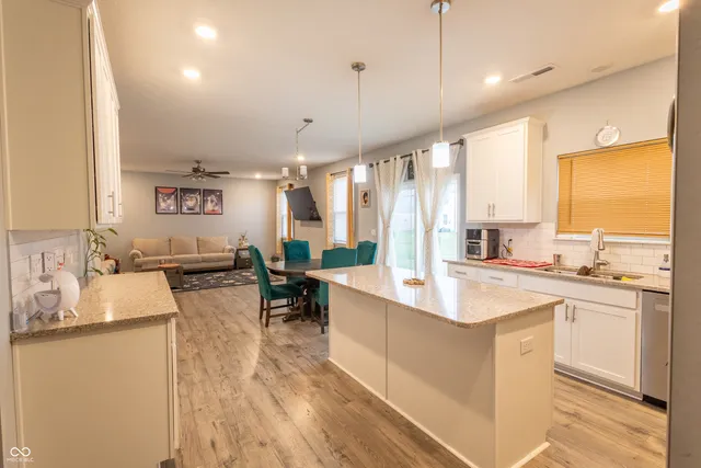 $465,000 | 150 Thorpe Drive, Whiteland, IN 46184