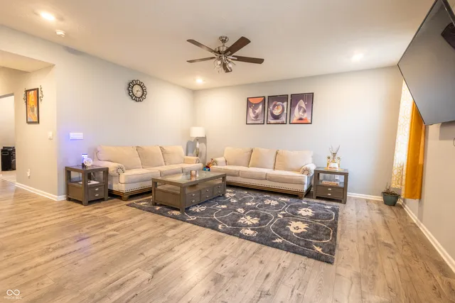 $465,000 | 150 Thorpe Drive, Whiteland, IN 46184