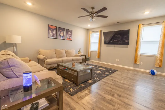 $465,000 | 150 Thorpe Drive, Whiteland, IN 46184