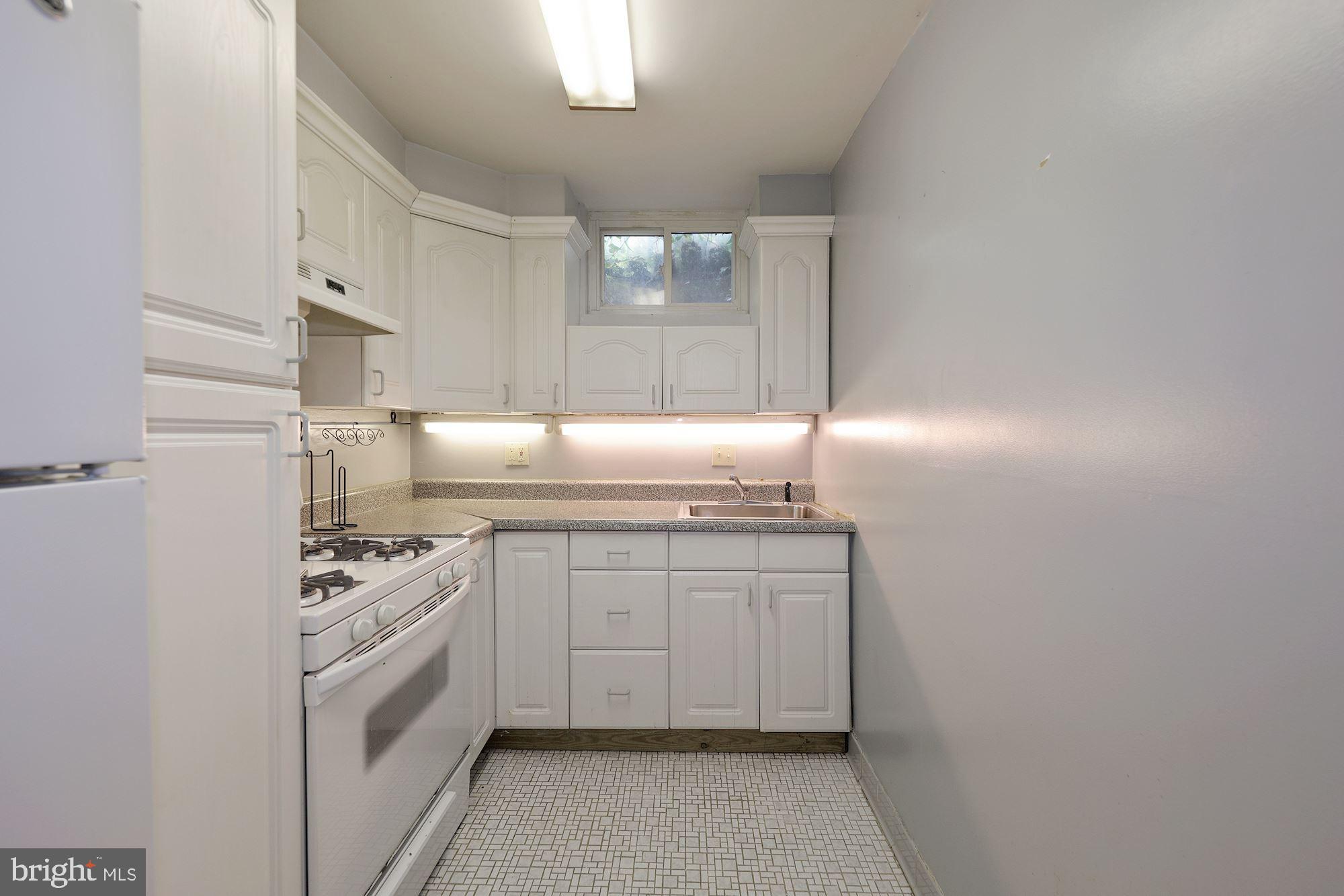 8108 Piney Branch Road Silver Spring, MD 20910 - Photo 30 of 32 Lower level full 2nd kitchen