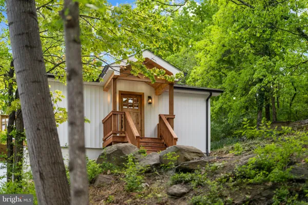 $649,900 | 1550 Drummer Hill Road, Front Royal, VA 22630