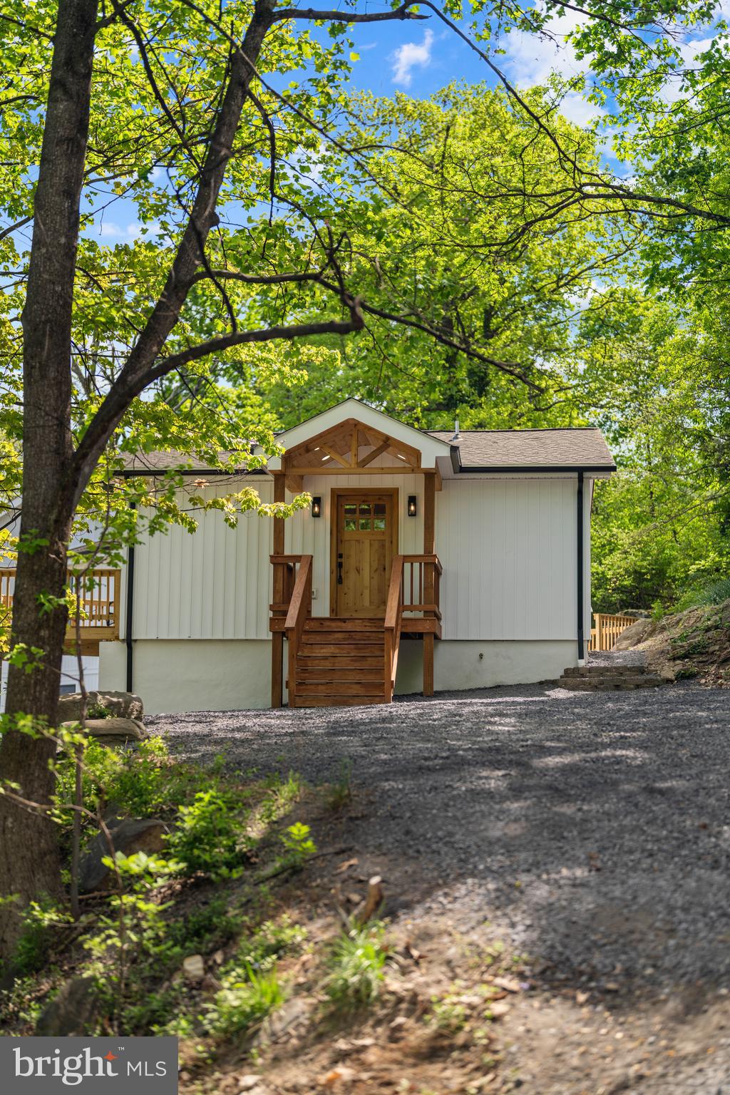 1550 Drummer Hill Road Front Royal, VA 22630 - Photo 15 of 50