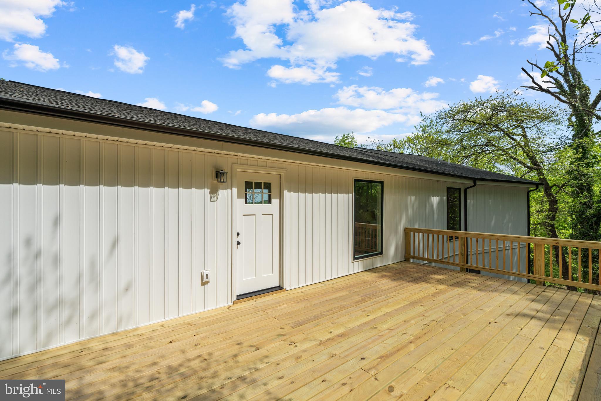 1550 Drummer Hill Road Front Royal, VA 22630 - Photo 17 of 50