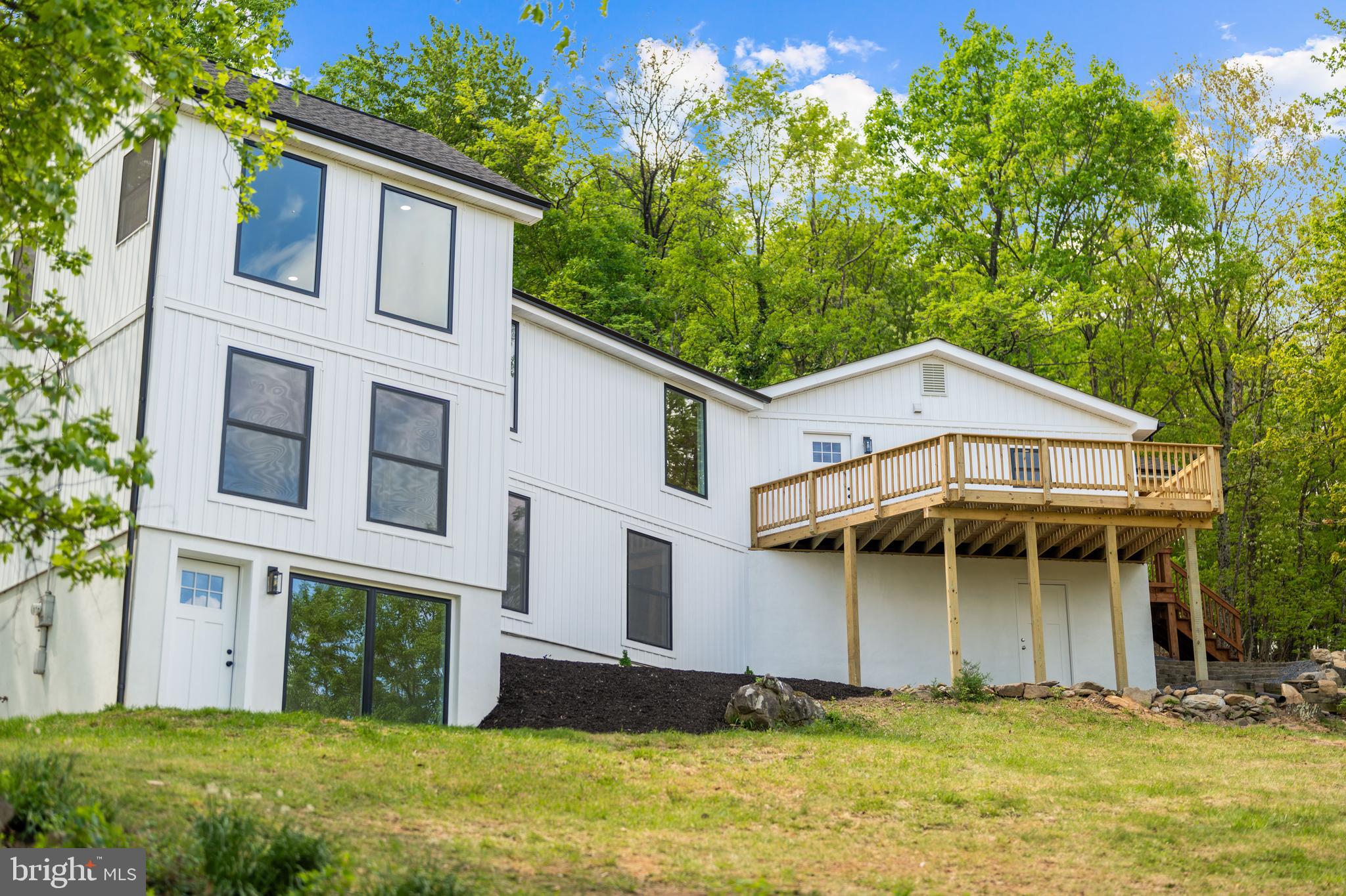 1550 Drummer Hill Road Front Royal, VA 22630 - Photo 8 of 50