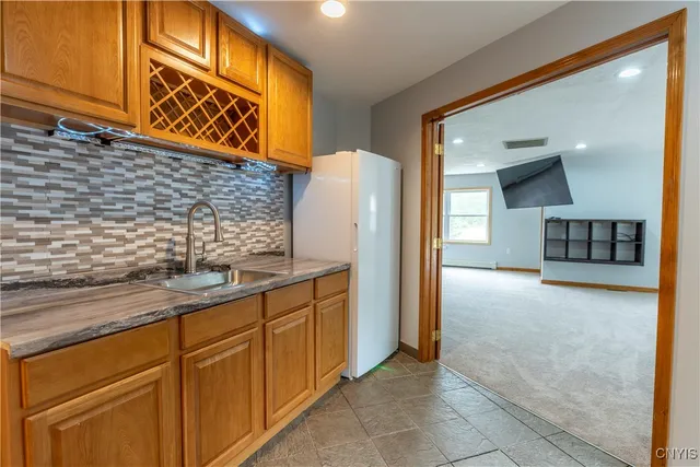 $369,900 | 229 County Route, Constantia, NY 13044