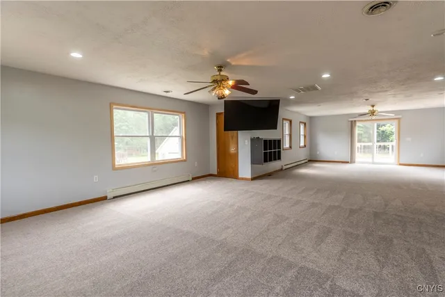 $369,900 | 229 County Route, Constantia, NY 13044