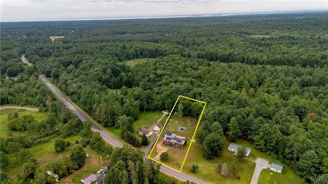 $369,900 | 229 County Route, Constantia, NY 13044