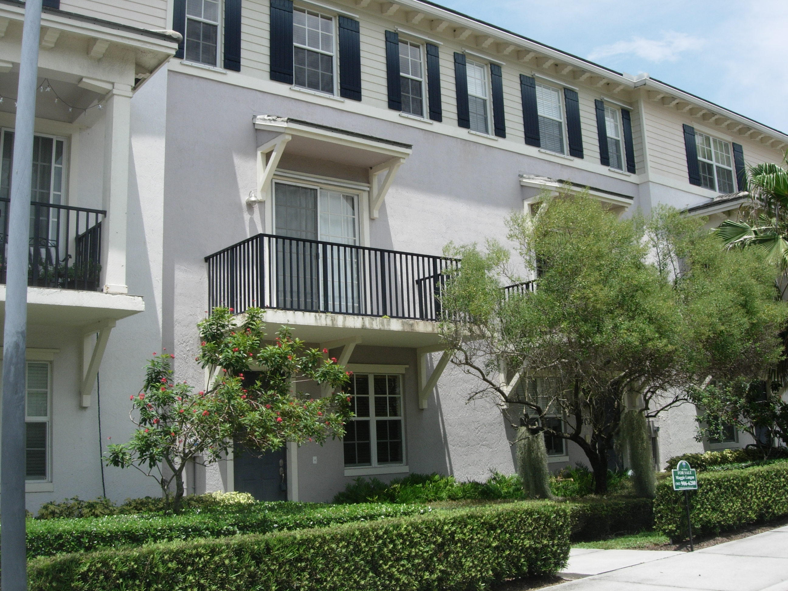 413 School House Road Jupiter, FL 33458 - Photo 1 of 45 413 Schoolhouse Front