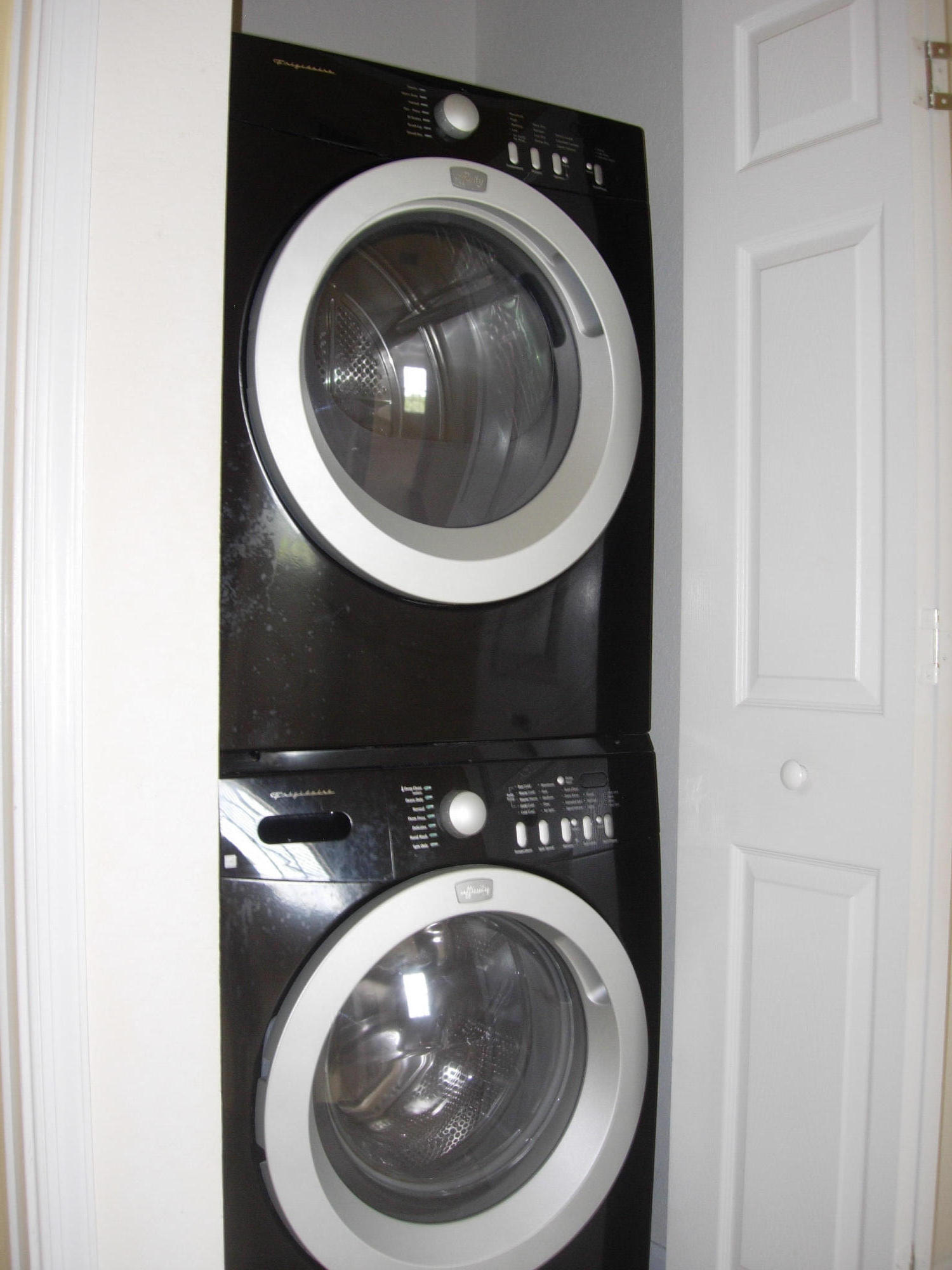 413 School House Road Jupiter, FL 33458 - Photo 26 of 45 413 Schoolhouse - Laundry