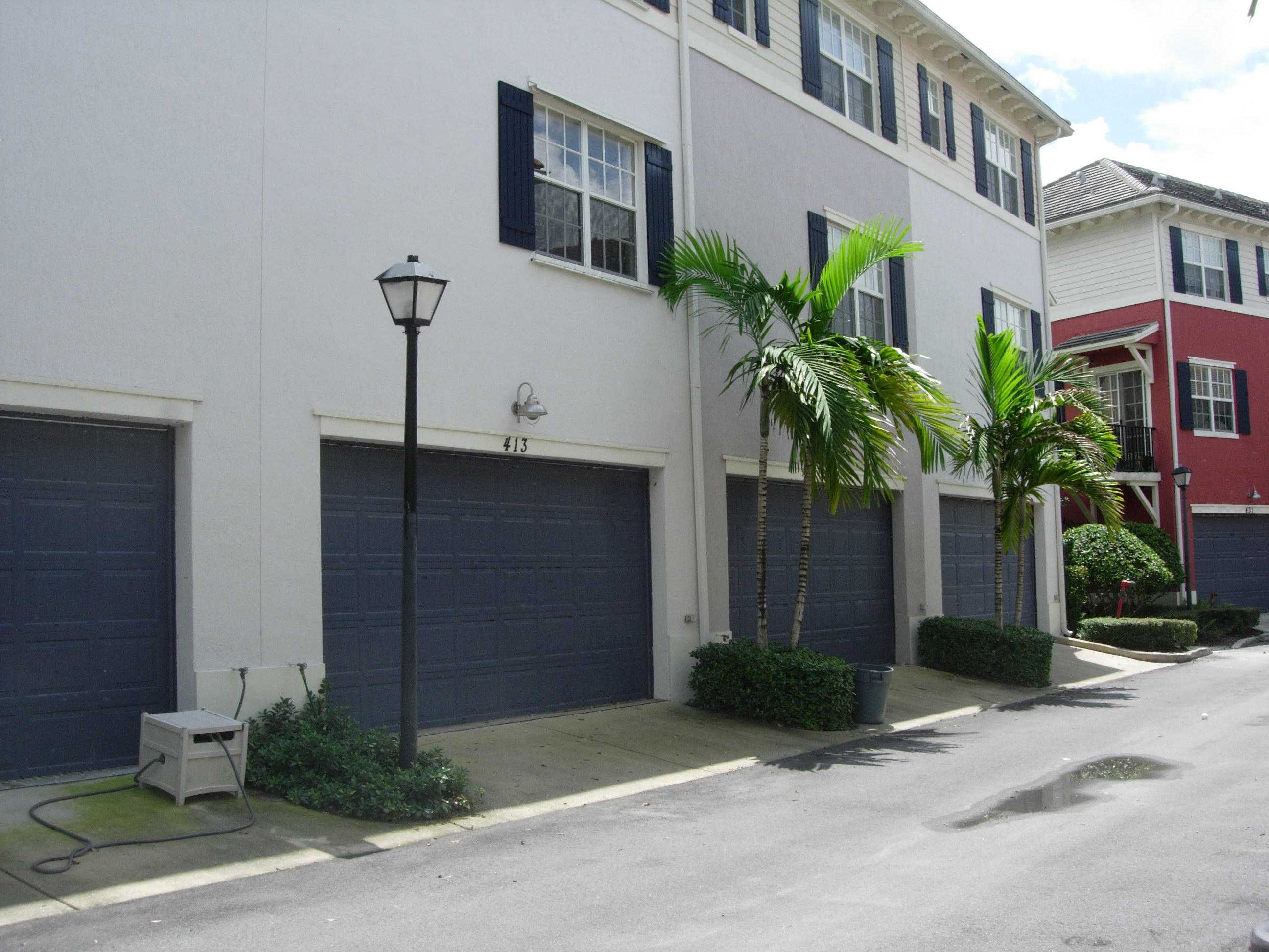 413 School House Road Jupiter, FL 33458 - Photo 40 of 45 413 Schoolhouse - Garage
