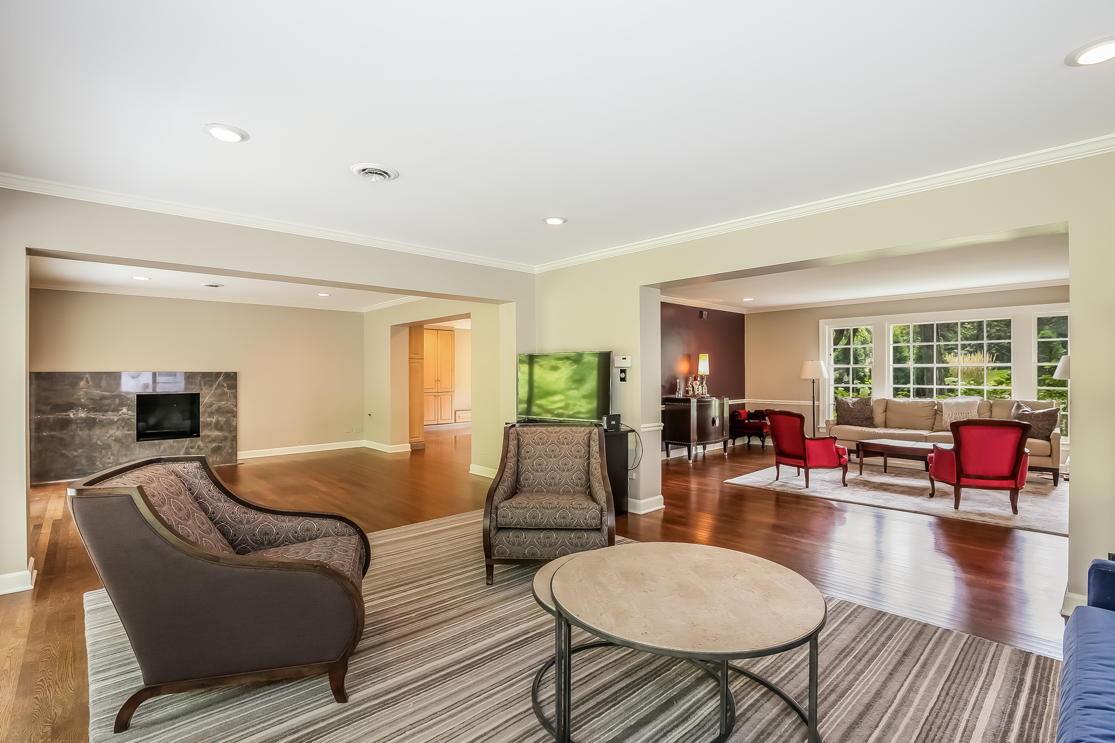 1020 East Westleigh Road Lake Forest, IL 60045 - Photo 16 of 31 a living room with furniture and a wooden floor