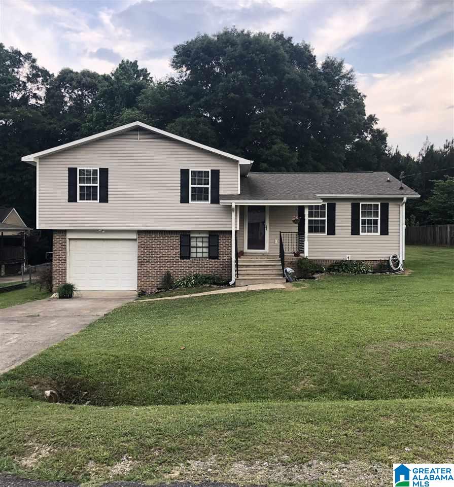 2289 Colvin Circle South Gadsden, AL 35907 - Photo 1 of 16