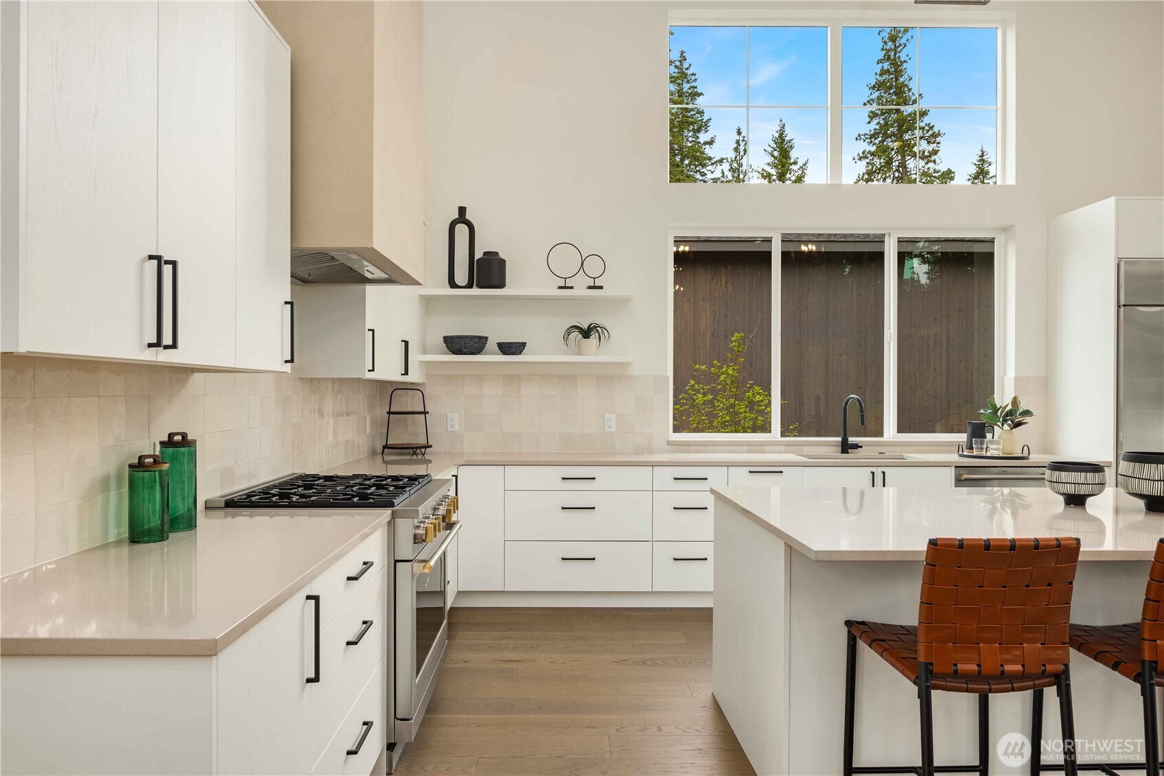 1950 Wanawish Loop Cle Elum, WA 98922 - Photo 12 of 34 a kitchen with granite countertop a sink stove and cabinets