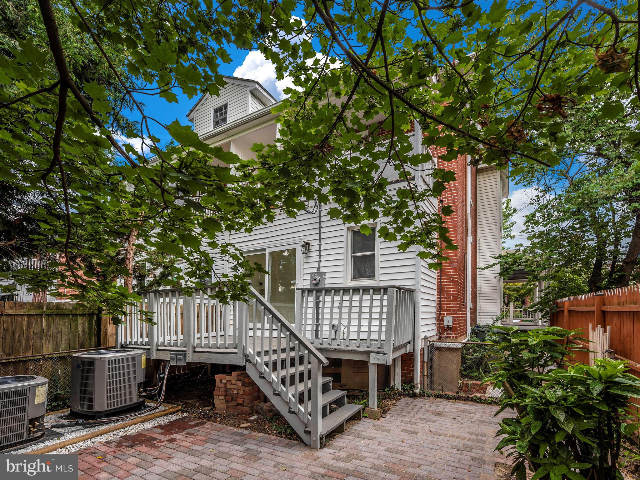 514 Elm Street Frederick, MD 21701 - Photo 41 of 84 Exterior Back