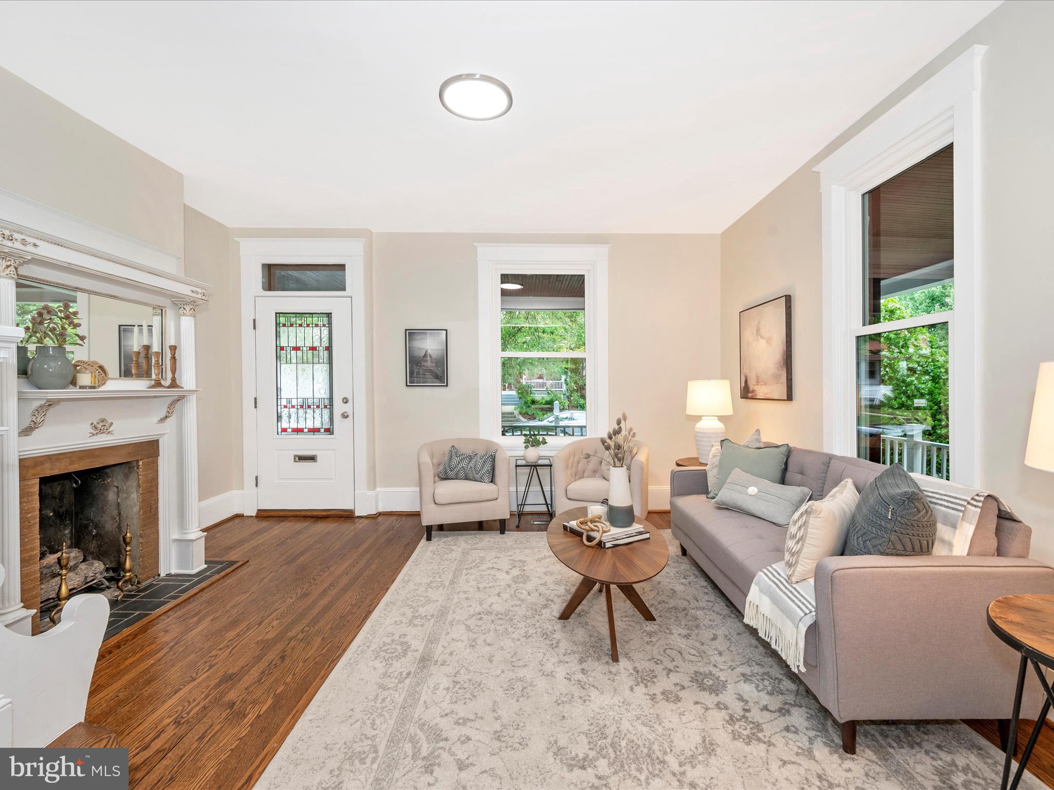 514 Elm Street Frederick, MD 21701 - Photo 8 of 84 Living Room