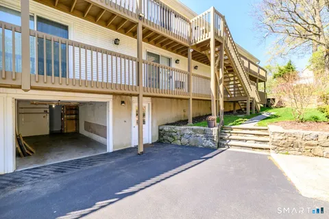 $295,000 | 40 Cerretta Street, Unit 16D, Stamford, CT 06907