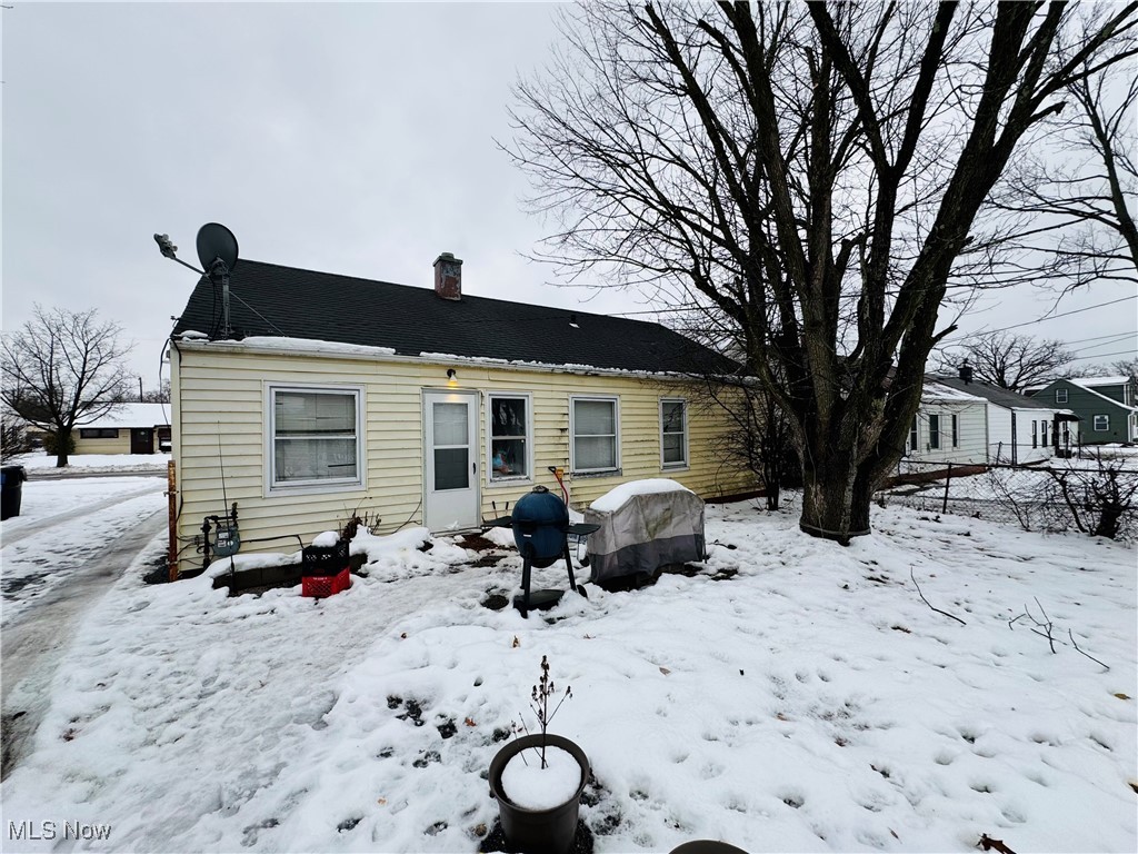 3911 East 189th Street Cleveland, OH 44122 - Photo 4 of 16