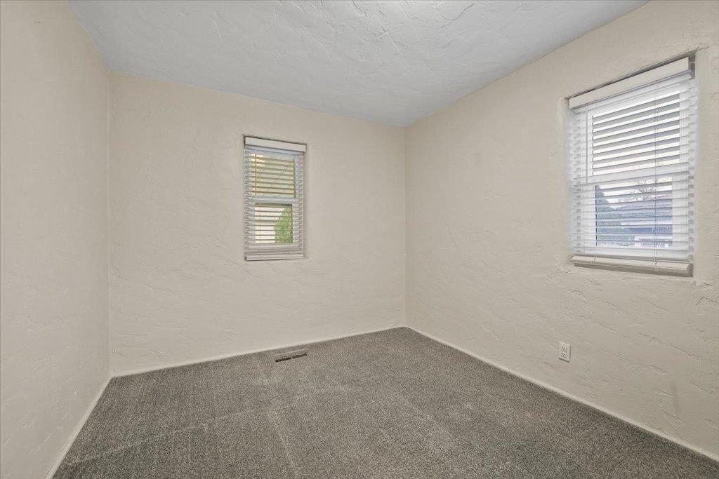 4014 North Maple Street Spokane, WA 99205 - Photo 14 of 20