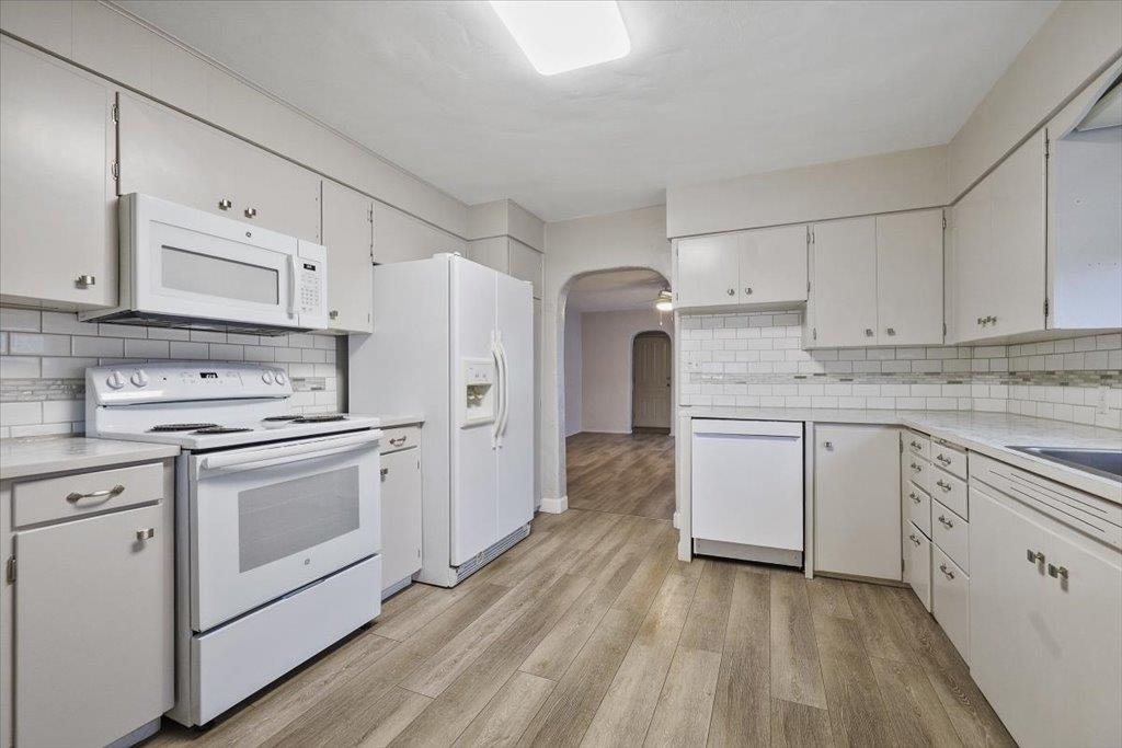 4014 North Maple Street Spokane, WA 99205 - Photo 2 of 20