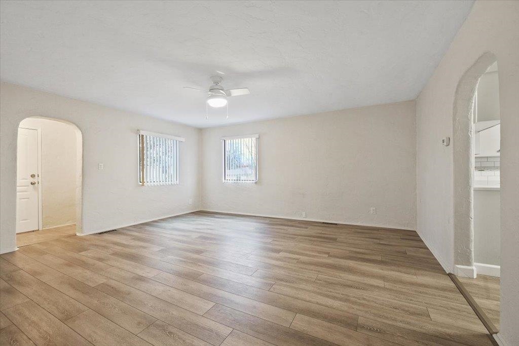 4014 North Maple Street Spokane, WA 99205 - Photo 3 of 20