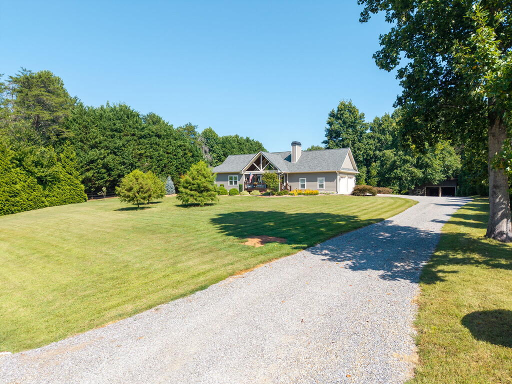 1702 Cedar Cliff Road Hiawassee, GA 30546 - Photo 52 of 54 Gallery Image 52