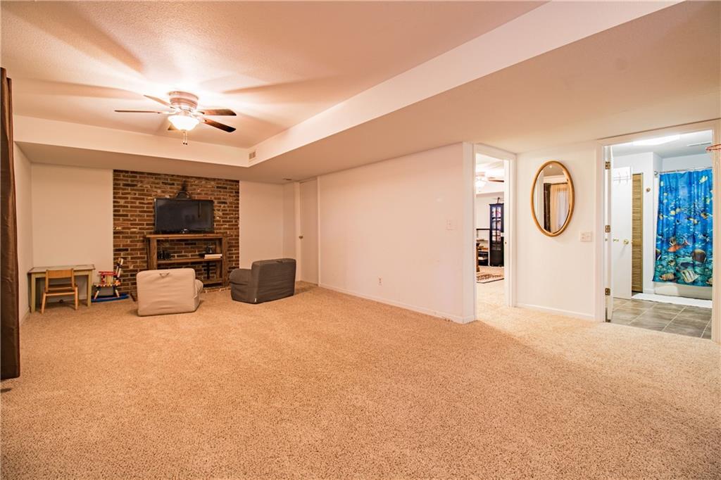 213 Northeast 51st Road Warrensburg, MO 64093 - Photo 37 of 47