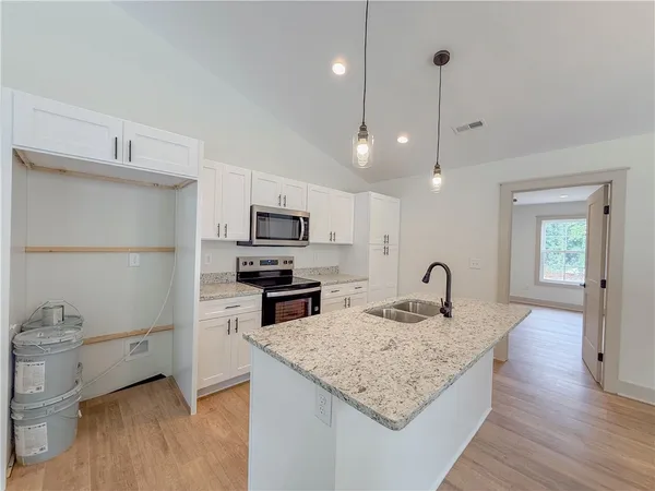 $280,000 | 212 North Pine Street, Seneca, SC 29678