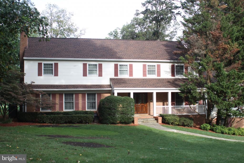 3516 Cornell Road Fairfax, VA 22030 - Photo 1 of 28 Exterior (Front)