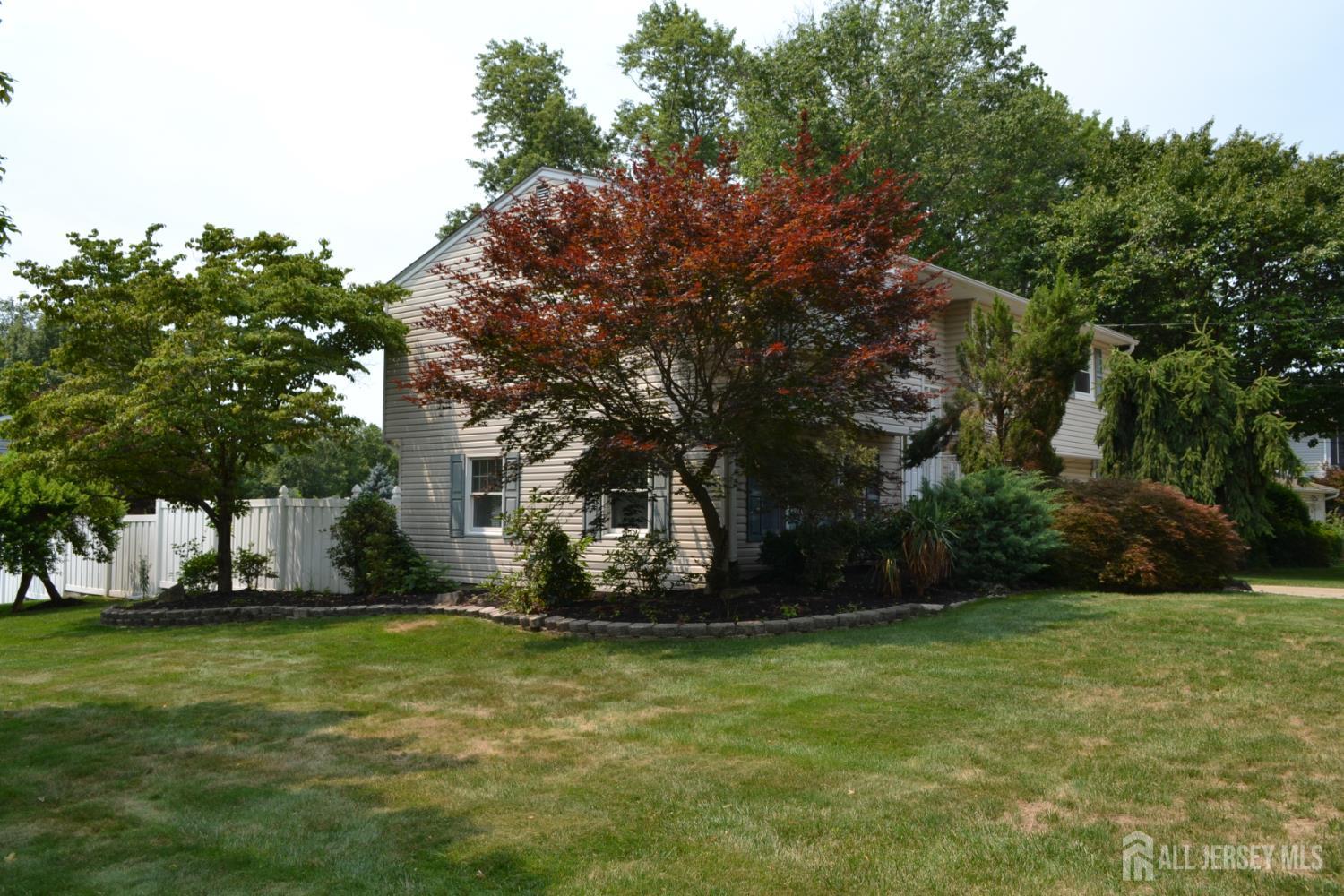 2 Albemarle Road East Brunswick, NJ 08816 - Photo 5 of 24