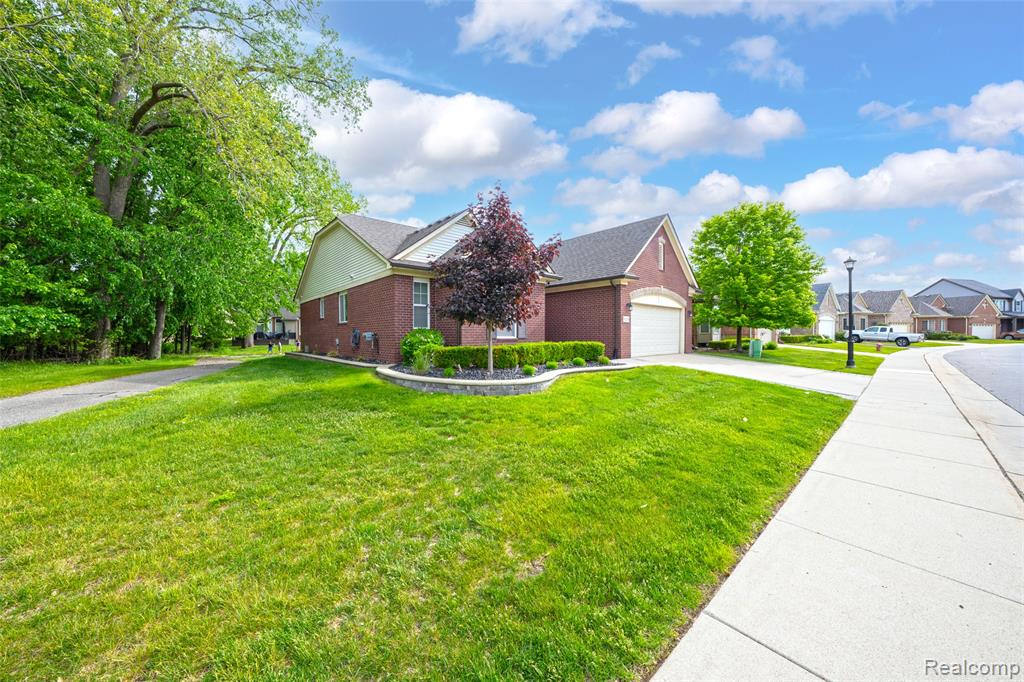 30278 Bradmore Road Warren, MI 48092 - Photo 5 of 28
