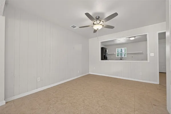 $1,600 | 140 Marie Street, Shepherd, TX 77371