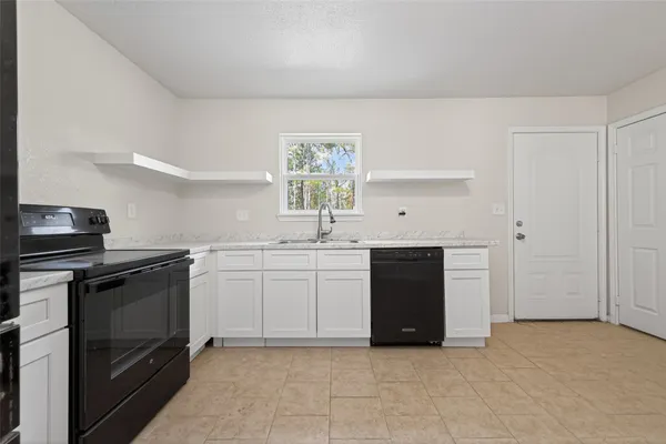 $1,600 | 140 Marie Street, Shepherd, TX 77371