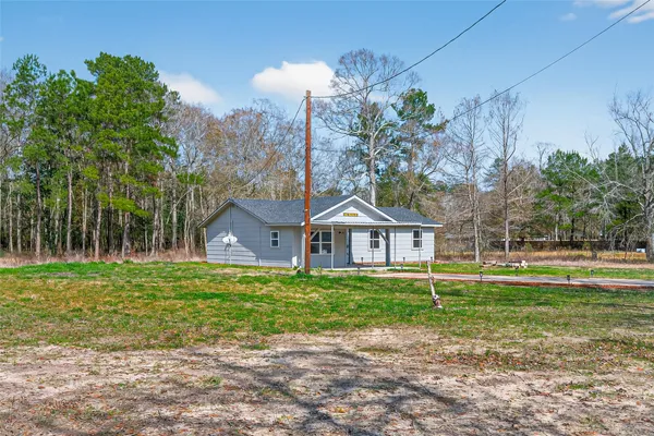 $1,600 | 140 Marie Street, Shepherd, TX 77371