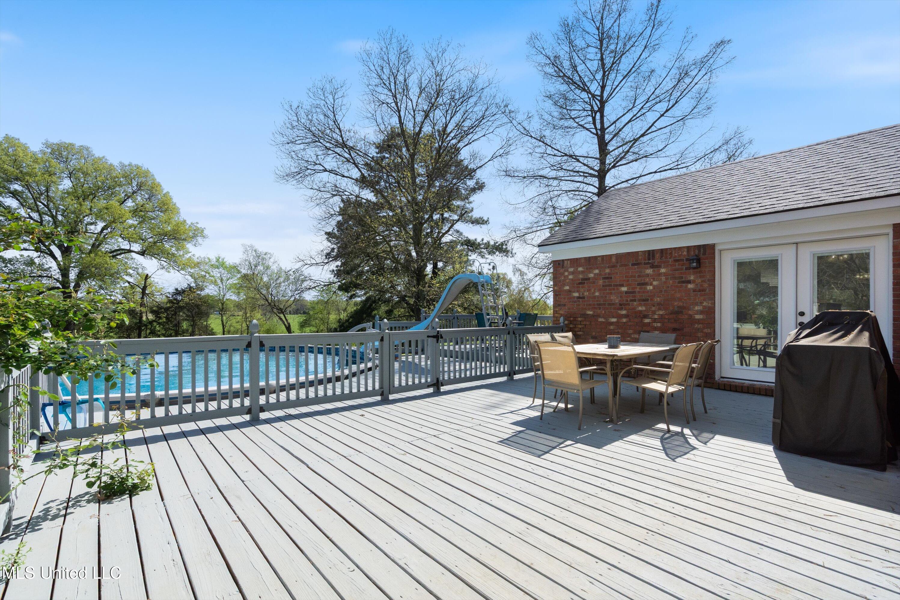 444 Shaker Drive Senatobia, MS 38668 - Photo 25 of 31 28-DSC3464