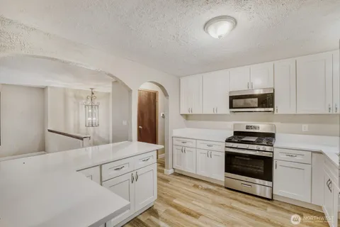 $599,950 | 501 75th Place Southwest, Everett, WA 98203