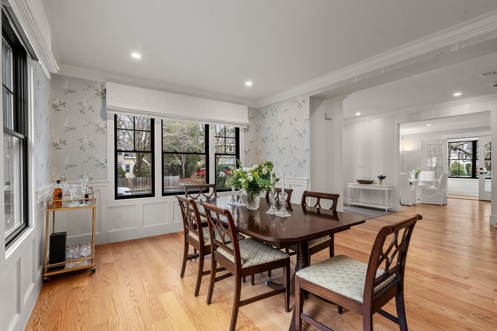 8 Hampden Street Wellesley, MA 02482 - Photo 12 of 36