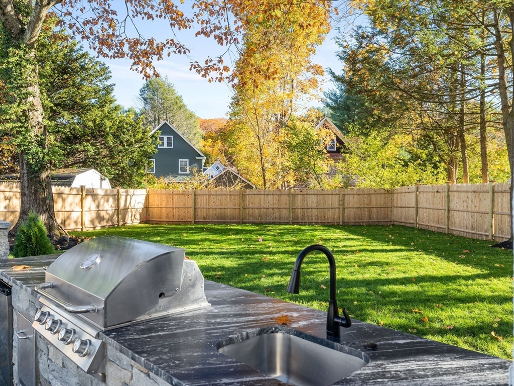 8 Hampden Street Wellesley, MA 02482 - Photo 33 of 36