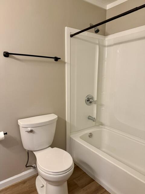 1001 Chestnut Street LaFayette, GA 30728 - Photo 11 of 16 Full Bathroom