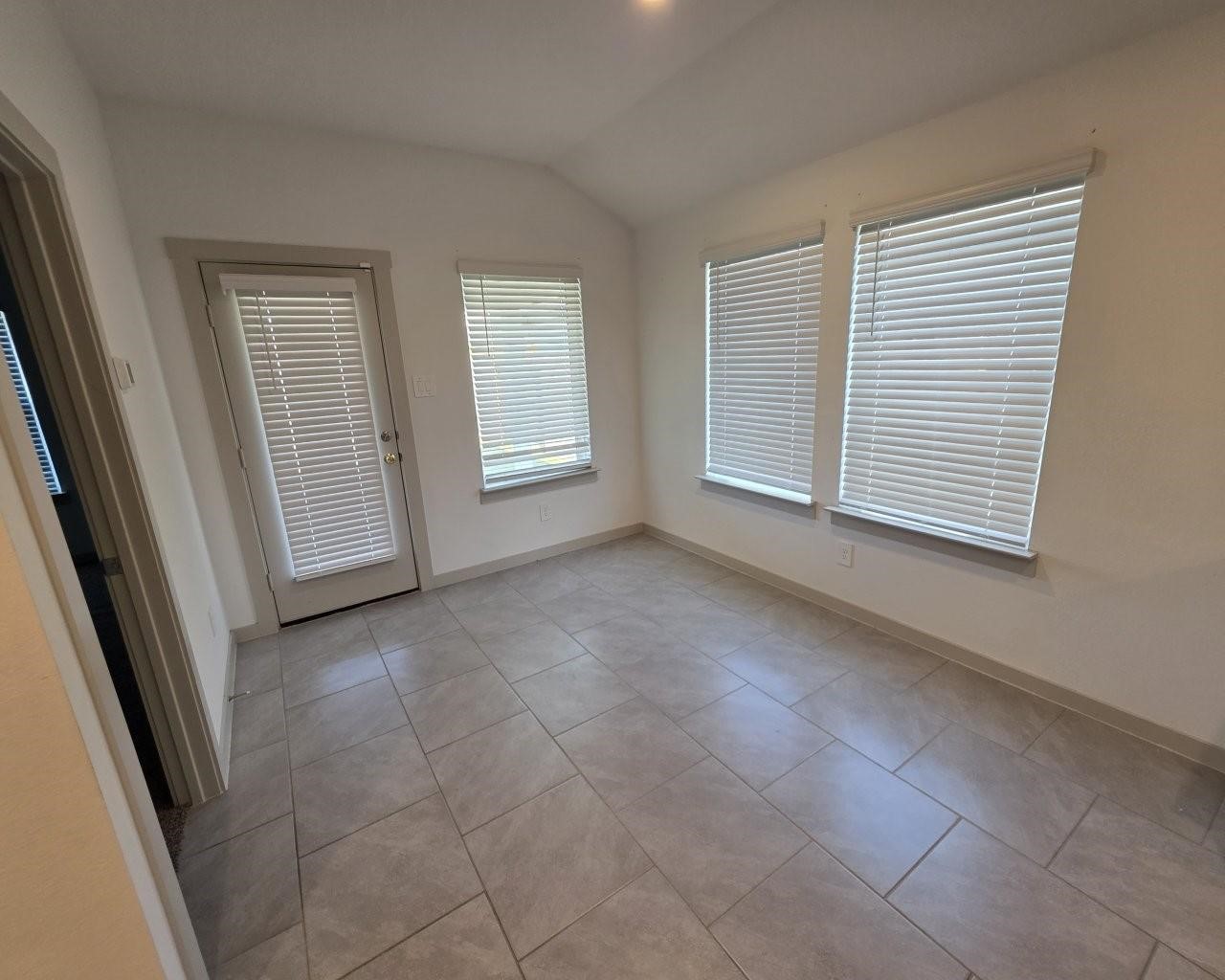 4918 Natchez Trace Arcola, TX 77545 - Photo 14 of 15