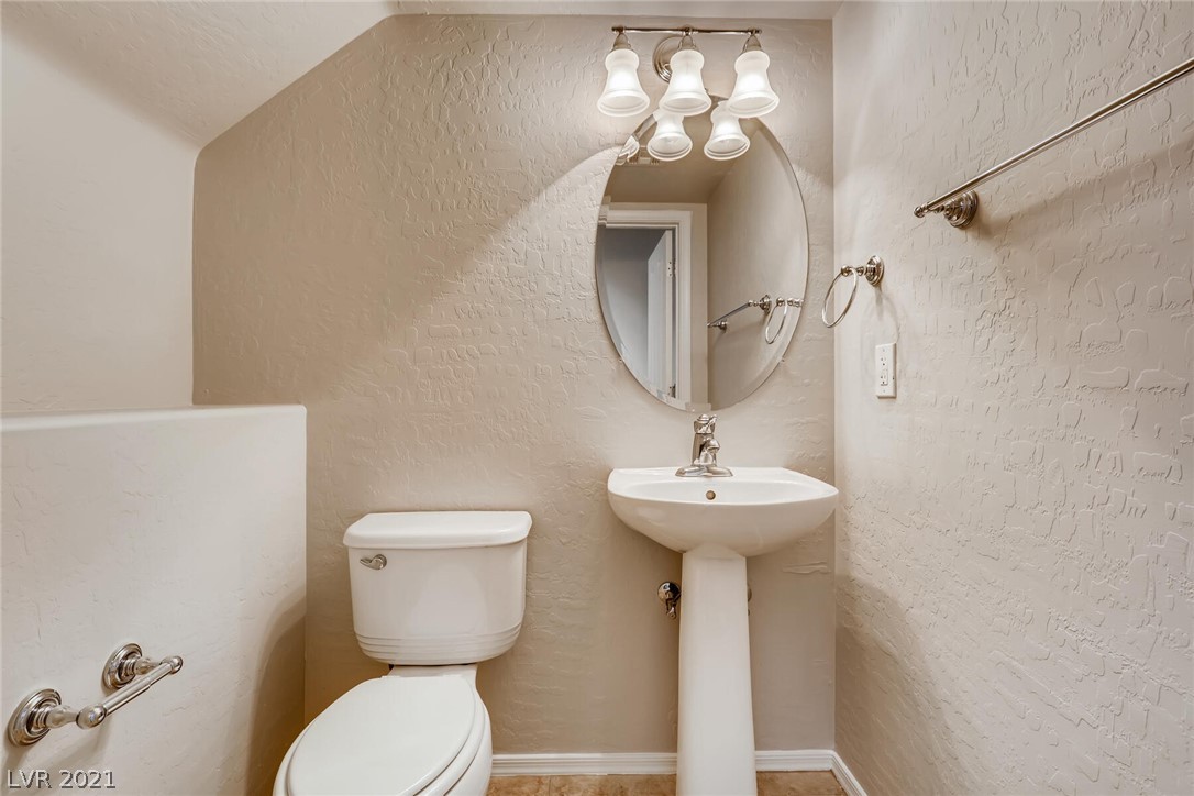 2409 Rue Royale Street Henderson, NV 89044 - Photo 5 of 15